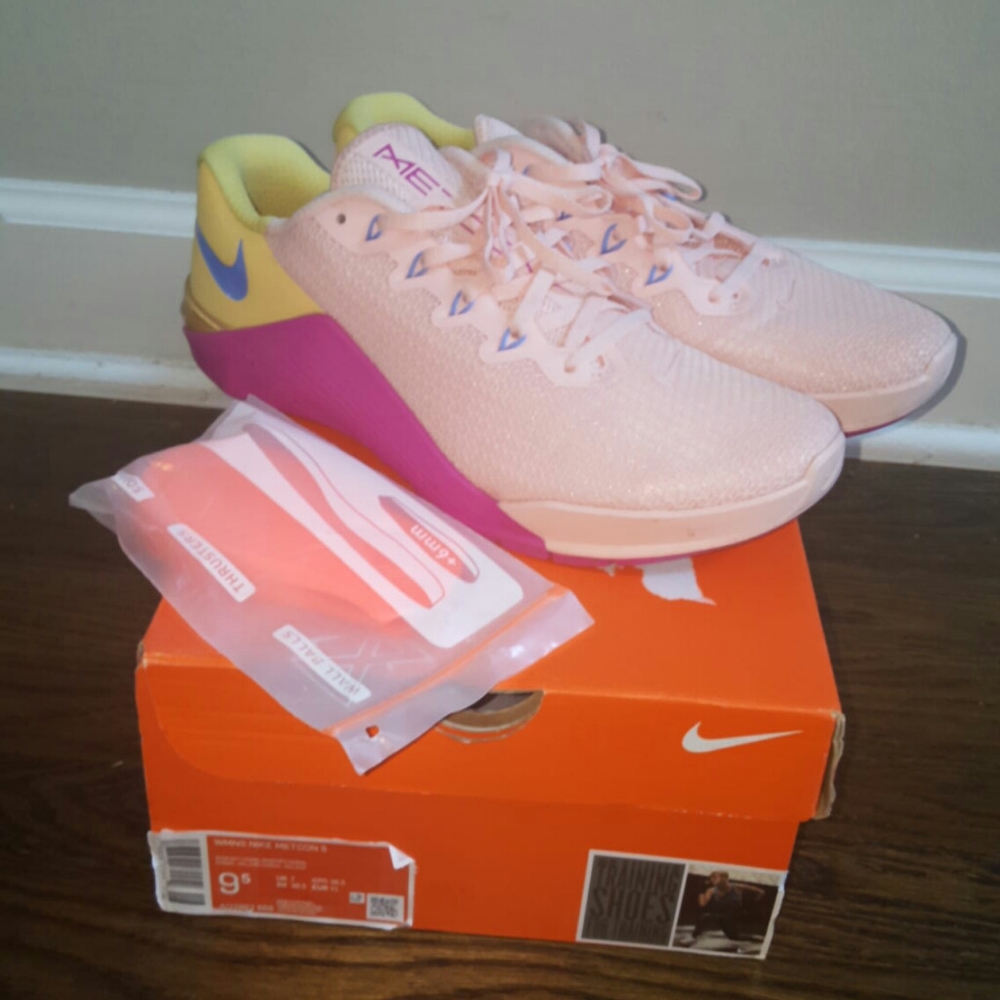 Nike Women's Metcon 5